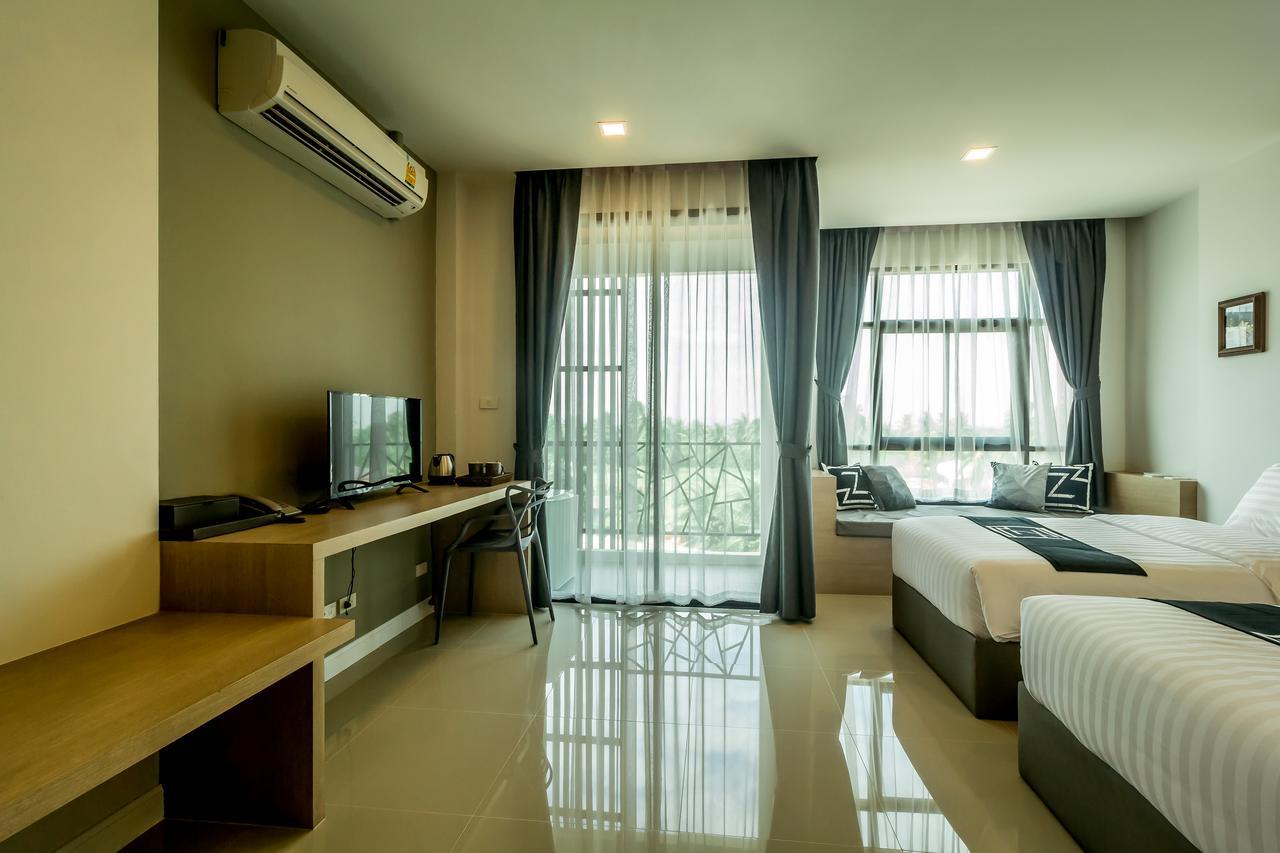 Triple Z Hotel Hua Hin Bagian luar foto