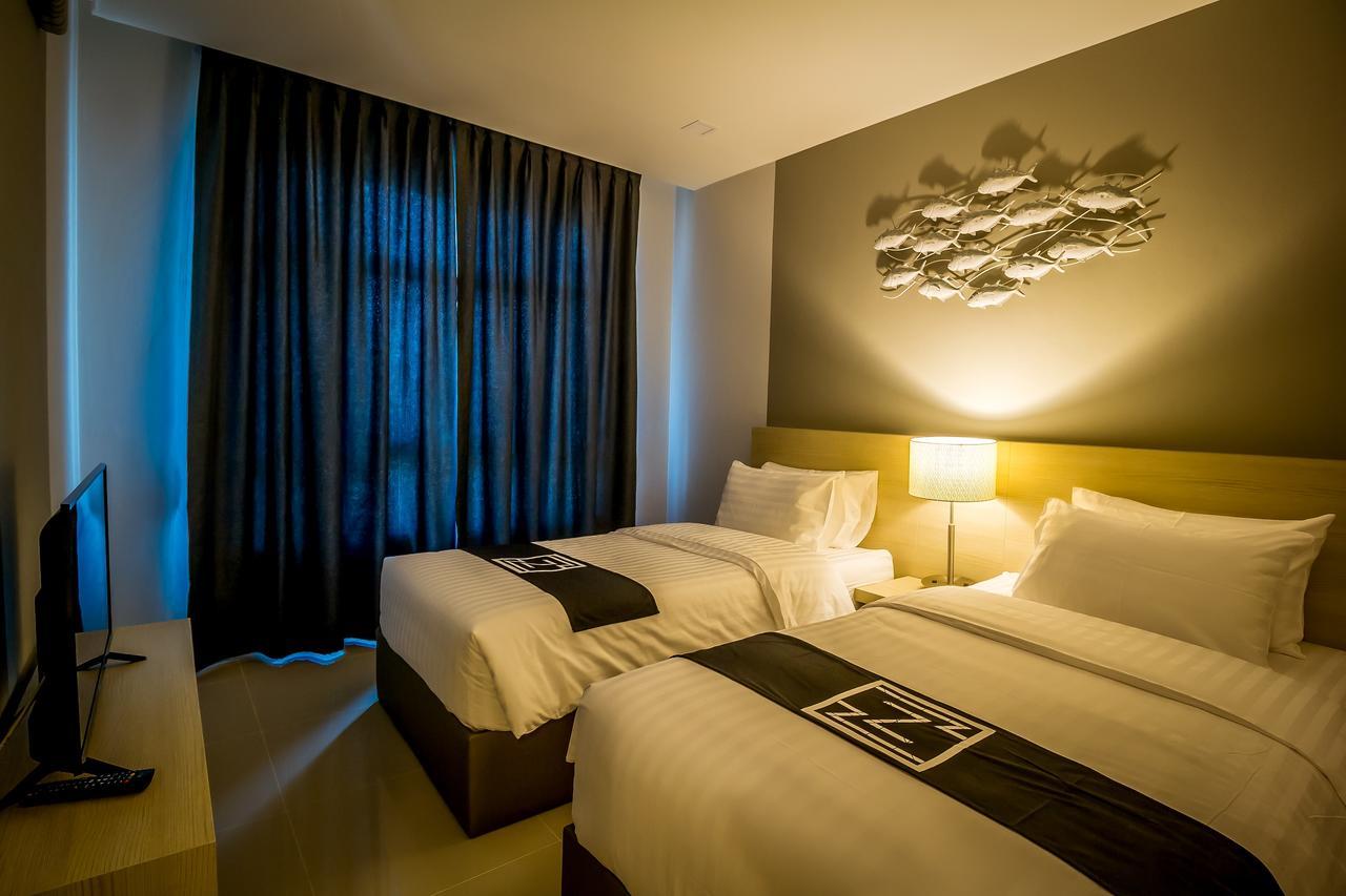 Triple Z Hotel Hua Hin Bagian luar foto